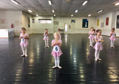 Académie Méditerranéenne de Danse - Initiation Classique